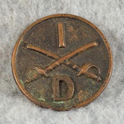 WWI 1st Cavalry Regiment D Troop Collar Disc