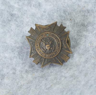 WWI VFW Veterans Lapel Button