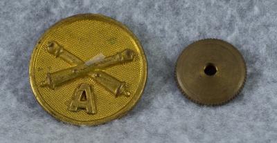 US Army Field Artillery Company A Collar Disc