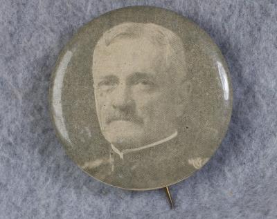 General Pershing Patriotic Button