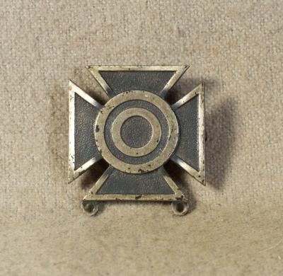 WWII era Army Sharpshooter Badge 