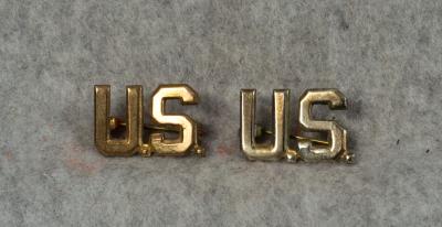 WWII era Officer US Collar Pin Pair 