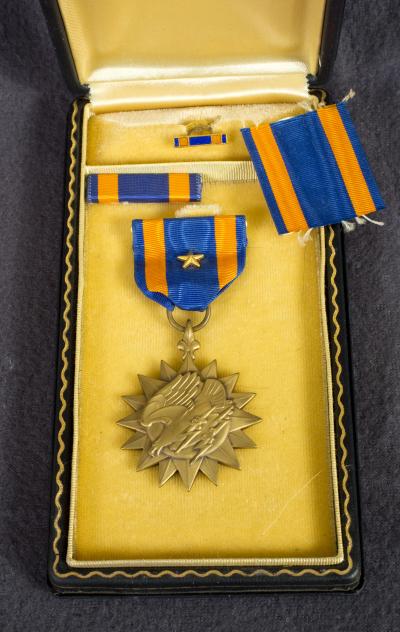 WWII Air Medal Cased