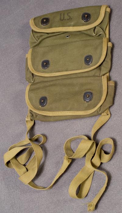 WWII Three Pocket Grenade Pouch MINT 1944