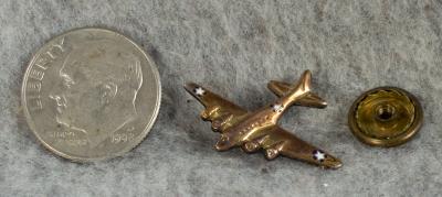 WWII AAF B17 Sweetheart Pin