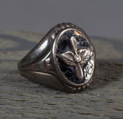 WWII era Sterling AAF Ring