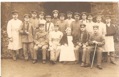 WWI Postcard Wounded German Soldiers 