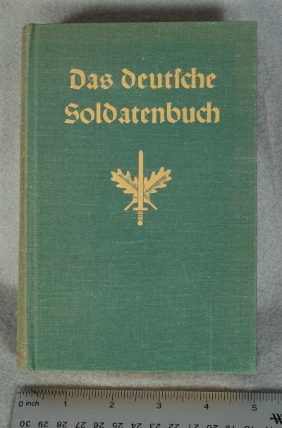 WWII Das Deutsche Soldatenbuch Book1935