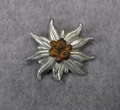 WWII German Edelweiss Badge