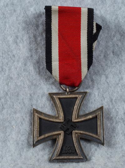 WWII German Iron Cross 2nd Class