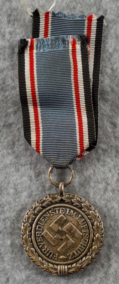 Luftschutz Civil Air Defence Honor Medal