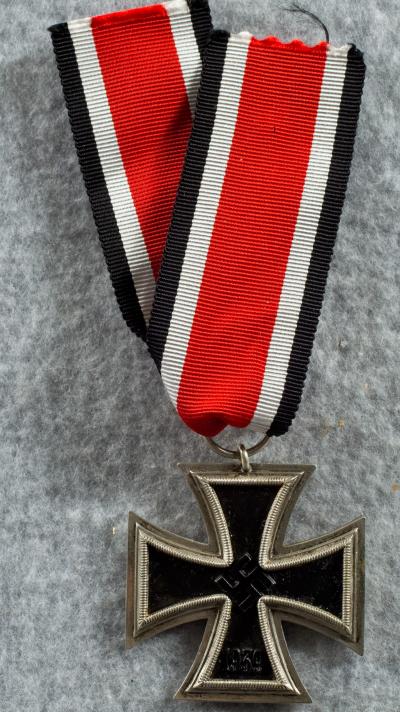 WWII German Iron Cross 2nd Class