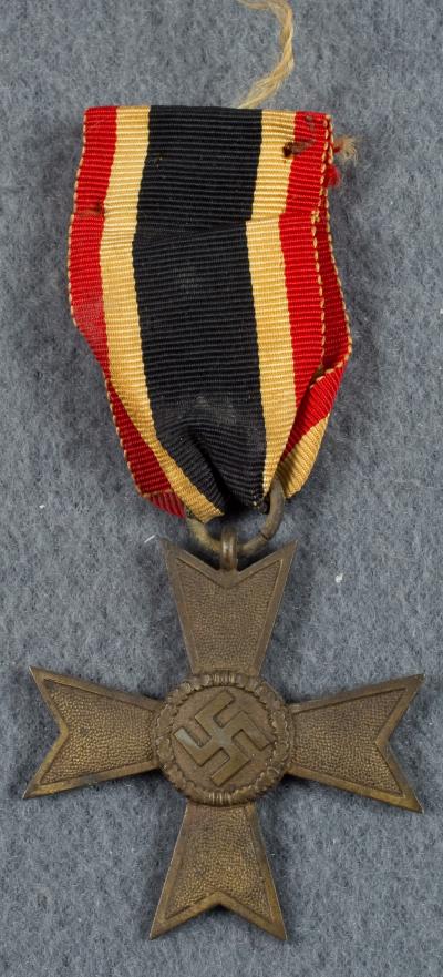 WWII German War Merit Medal No Swords