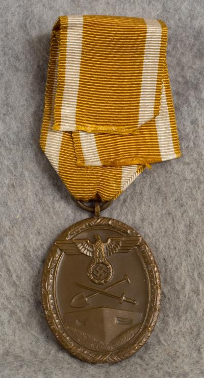 WWII German West Wall Medal 