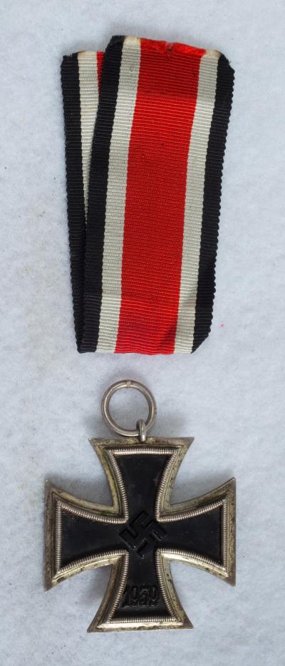 WWII German Iron Cross 2nd Class