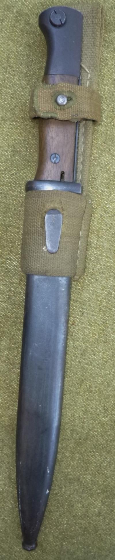 German DAK K98 Matching Bayonet & Frog