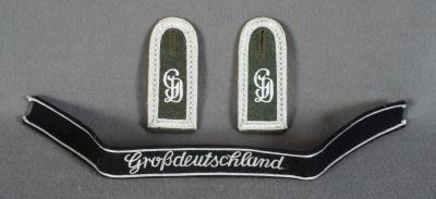 Grossdeutschland Shoulder Boards & Cuff Title Copy
