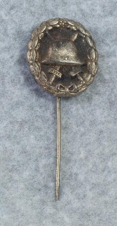 WWI German Black Wound Badge Stick Pin