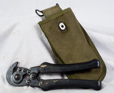 Korean War era Wire Cutter & Pouch 1951