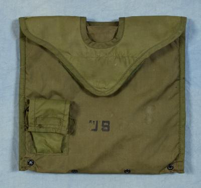 Vietnam 1st Pat. 2 Quart Collapsible Canteen Cover