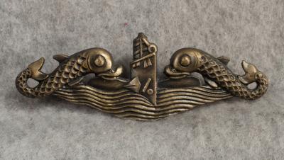 Navy Gemsco USN Submarine Service Badge