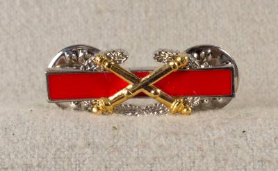 Unofficial CIB Artillery Combat Badge Miniature