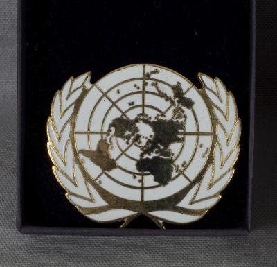 United Nations UN Peacekeepers Beret Badge