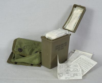 Individual First Aid Kit Pouch Container Contents