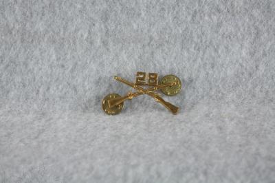 Army Officer Infantry 28th Regiment Pin