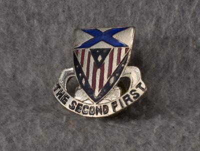 DUI DI Crest 2nd Artillery Regiment Theater Made