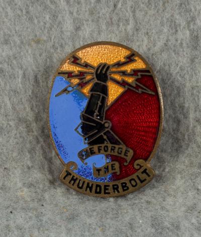 DUI DI Crest Pin US Army Armor School