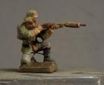 WWI German Kneeling Soldier Lineol